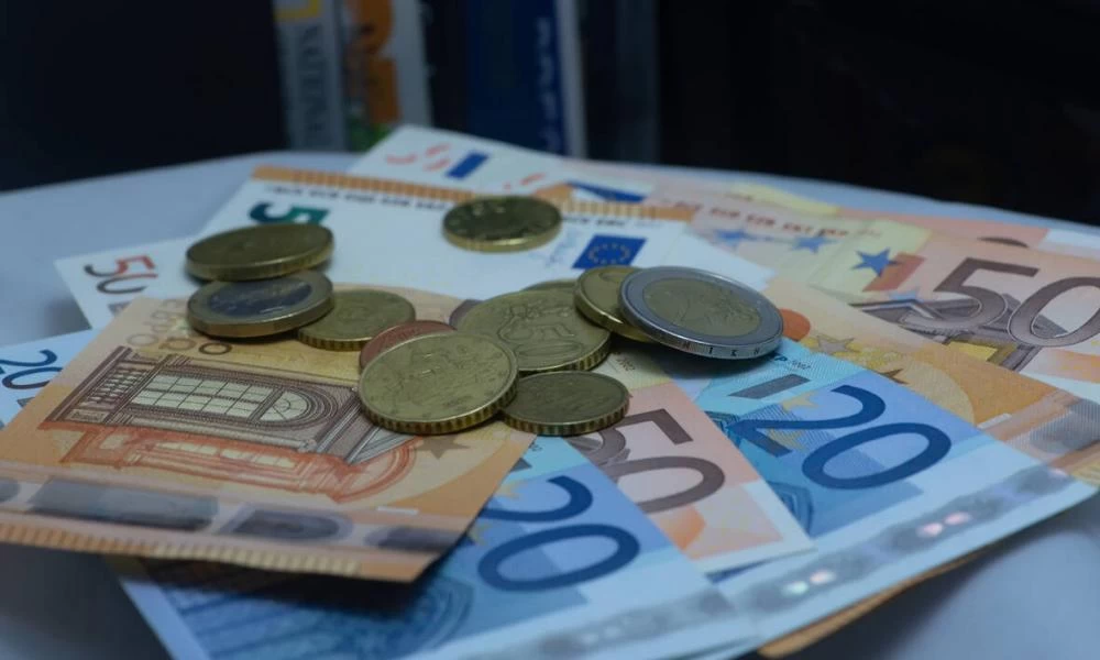 Συντάξεις: Ανακοινώθηκαν για τον Ιούλιο οι ημερομηνίες πληρωμής των επικουρικών